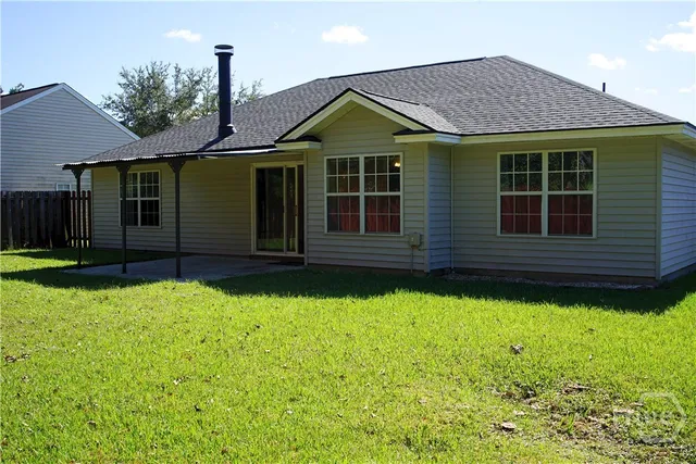 $2,200 | 144 Mills Run Drive, Savannah, GA 31405