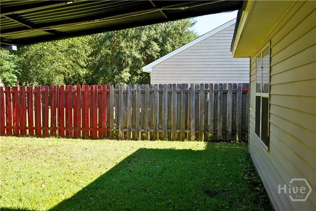 $2,200 | 144 Mills Run Drive, Savannah, GA 31405