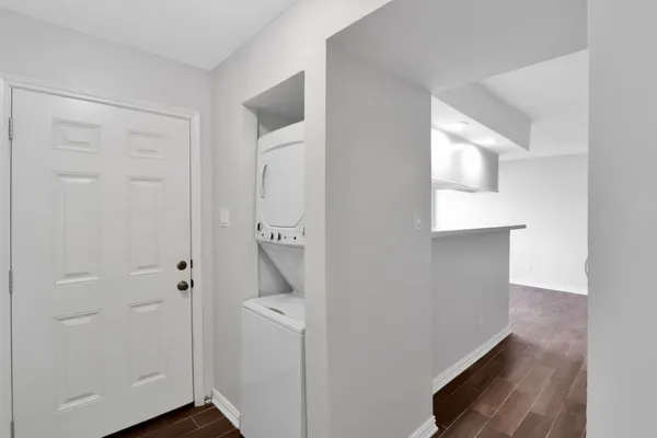 $1,100 | 7047 Bissonnet Street, Unit 117, Houston, TX 77074