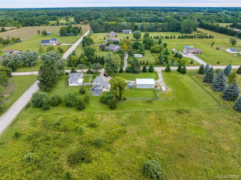 21010 Pratt Road Armada, MI 48005 - Photo 42 of 47 Gallery Image 42