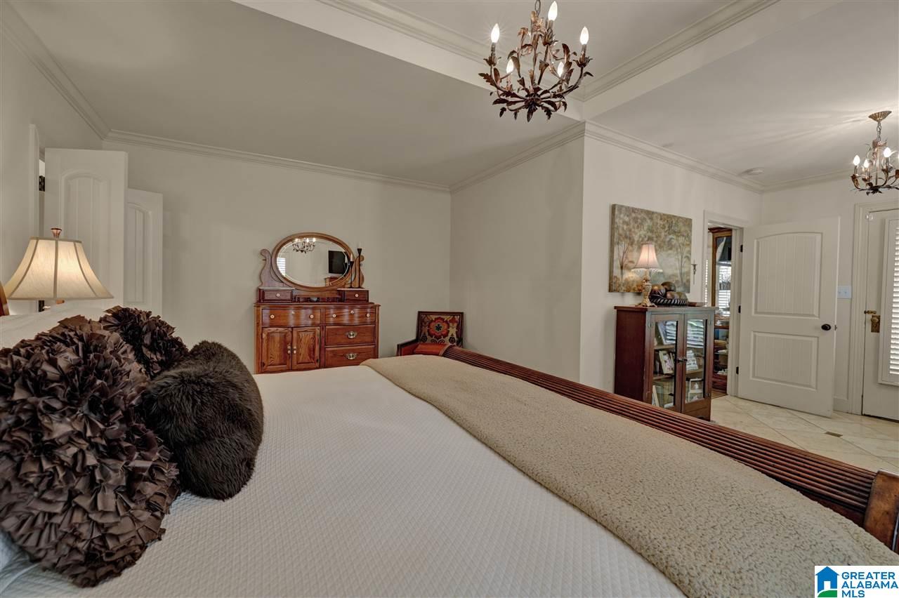 1829 Shades Crest Road Birmingham, AL 35216 - Photo 27 of 50