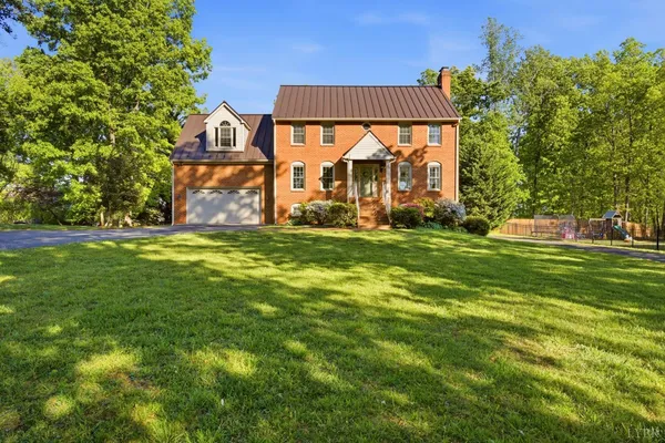 $599,000 | 215 London Downs Drive, Forest, VA 24551