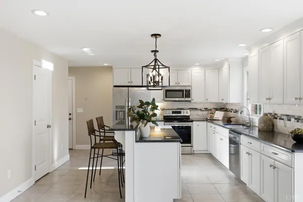 $639,900 | 215 London Downs Drive, Forest, VA 24551