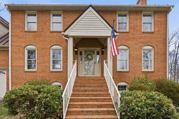 $639,900 | 215 London Downs Drive, Forest, VA 24551