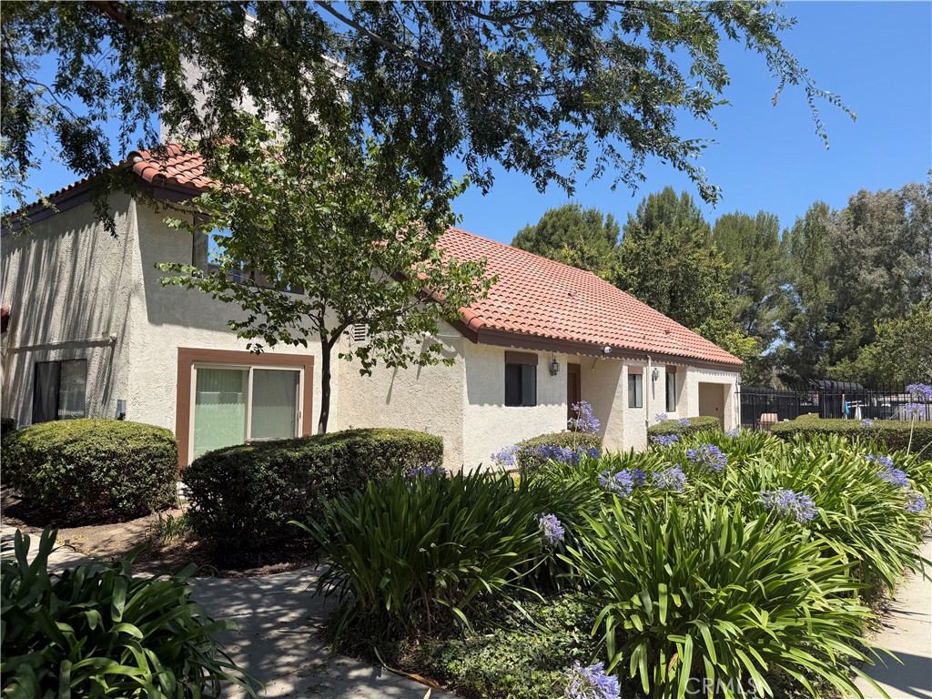 1712 Sinaloa Road, Unit 105 Simi Valley, CA 93065 - Photo 19 of 34