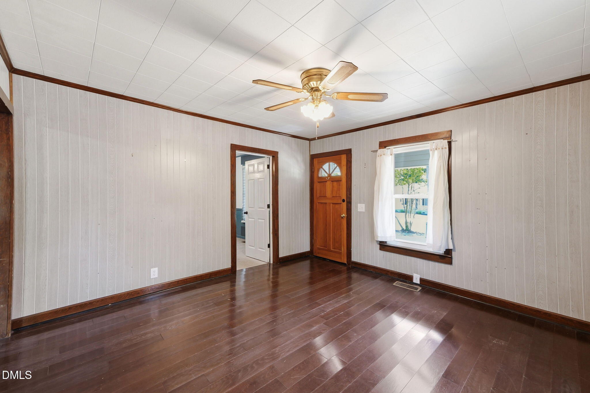1911 Watson Road Durham, NC 27704 - Photo 3 of 29