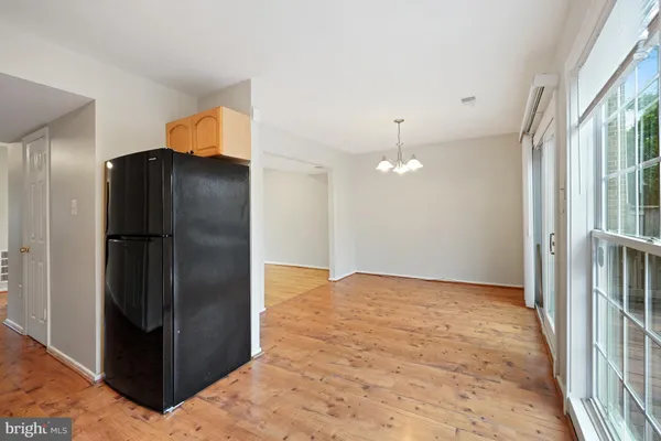 $525,000 | 10 Ingleside Court, Rockville, MD 20850