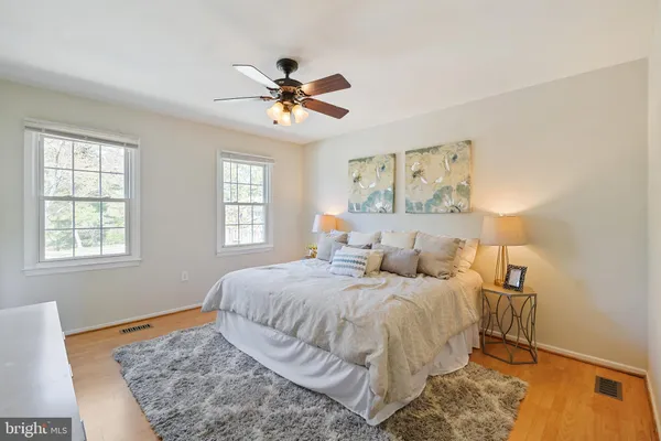 $525,000 | 10 Ingleside Court, Rockville, MD 20850