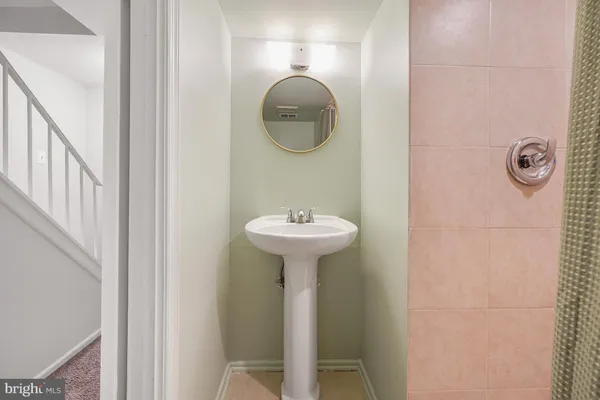 $525,000 | 10 Ingleside Court, Rockville, MD 20850