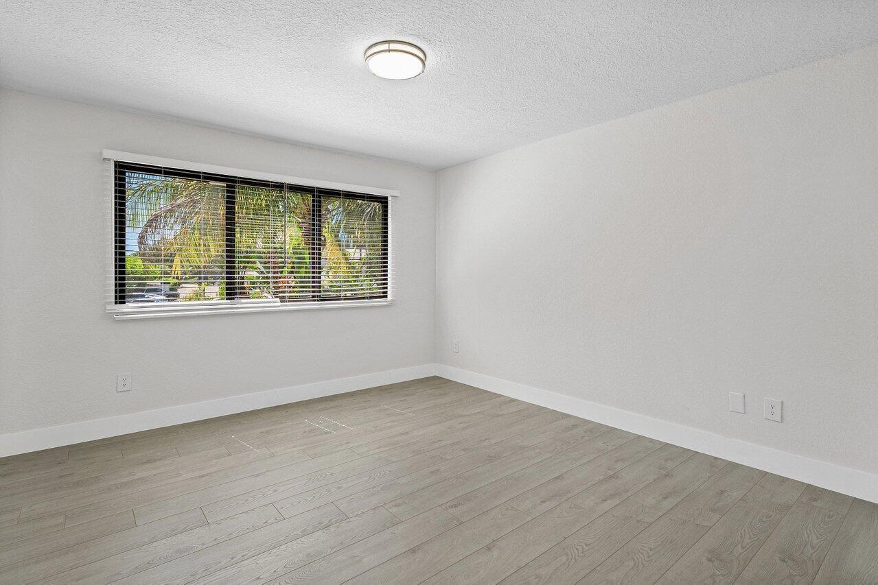 755 St Albans Drive Boca Raton, FL 33486 - Photo 6 of 40 029-755SaintAlbansDrive-BocaRaton-FL-334