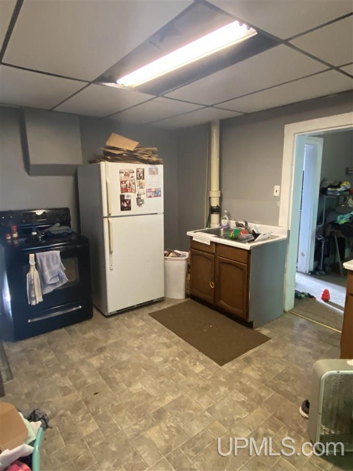 325 West Ridge Street Ishpeming, MI 49849 - Photo 40 of 57