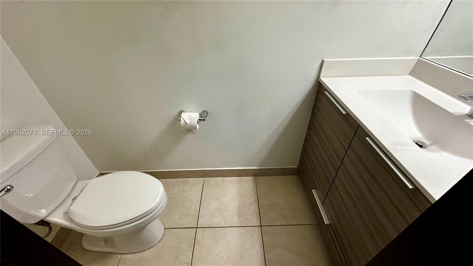 9155 Northwest 161st Street Miami Lakes, FL 33018 - Photo 16 of 47