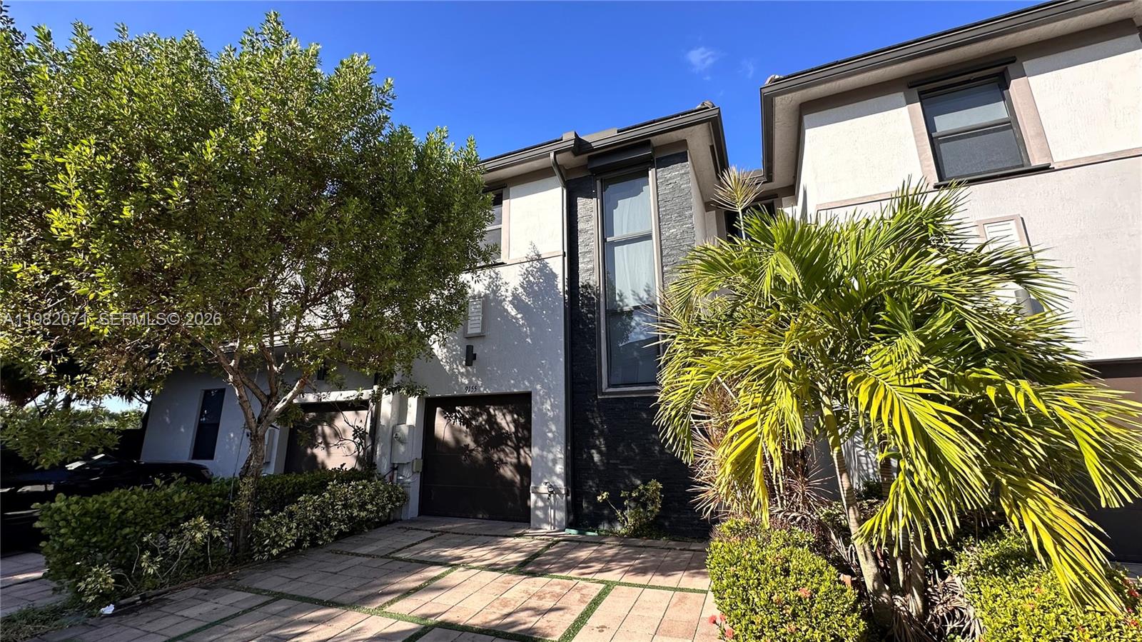 9155 Northwest 161st Street Miami Lakes, FL 33018 - Photo 43 of 47