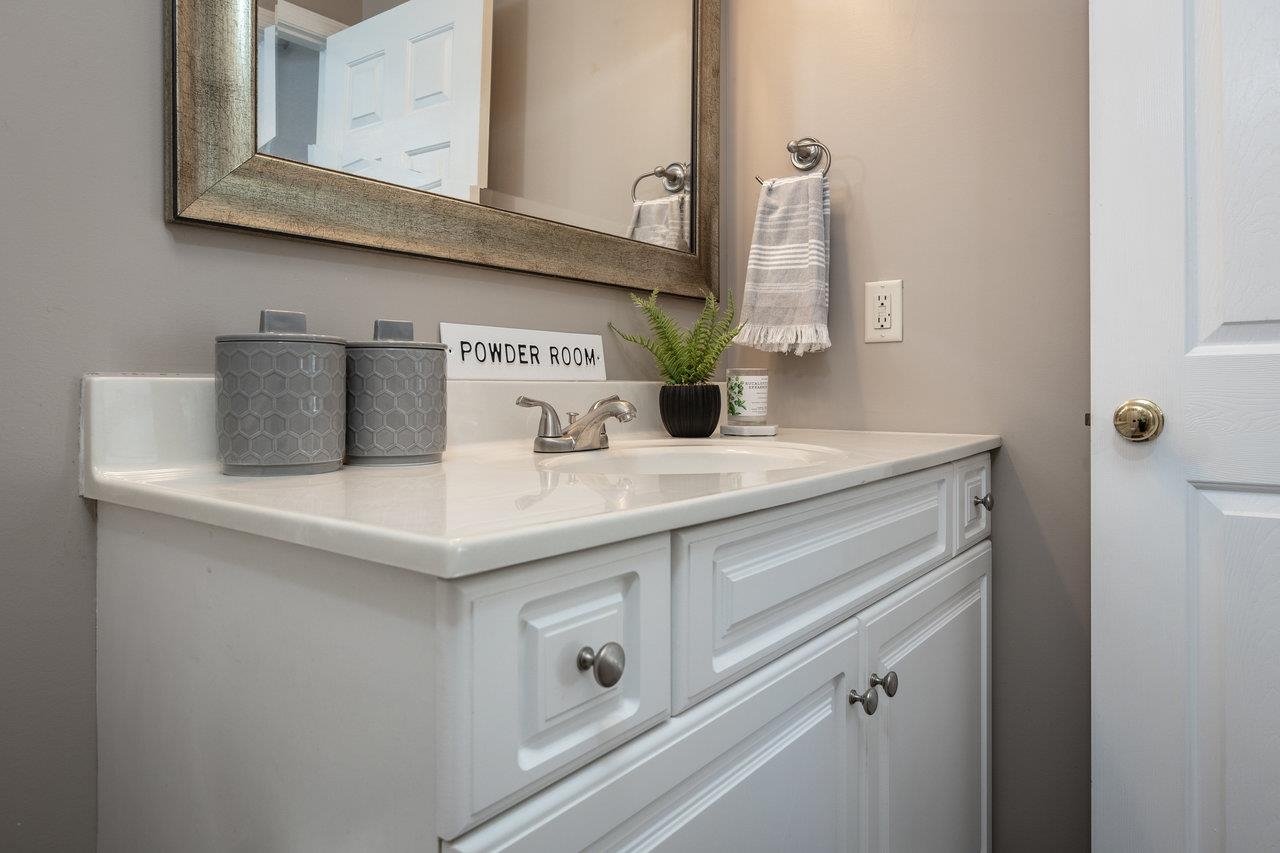1398 Verdant Spring Lane Harrisonburg, VA 22801 - Photo 30 of 43 a bathroom with a sink and a mirror