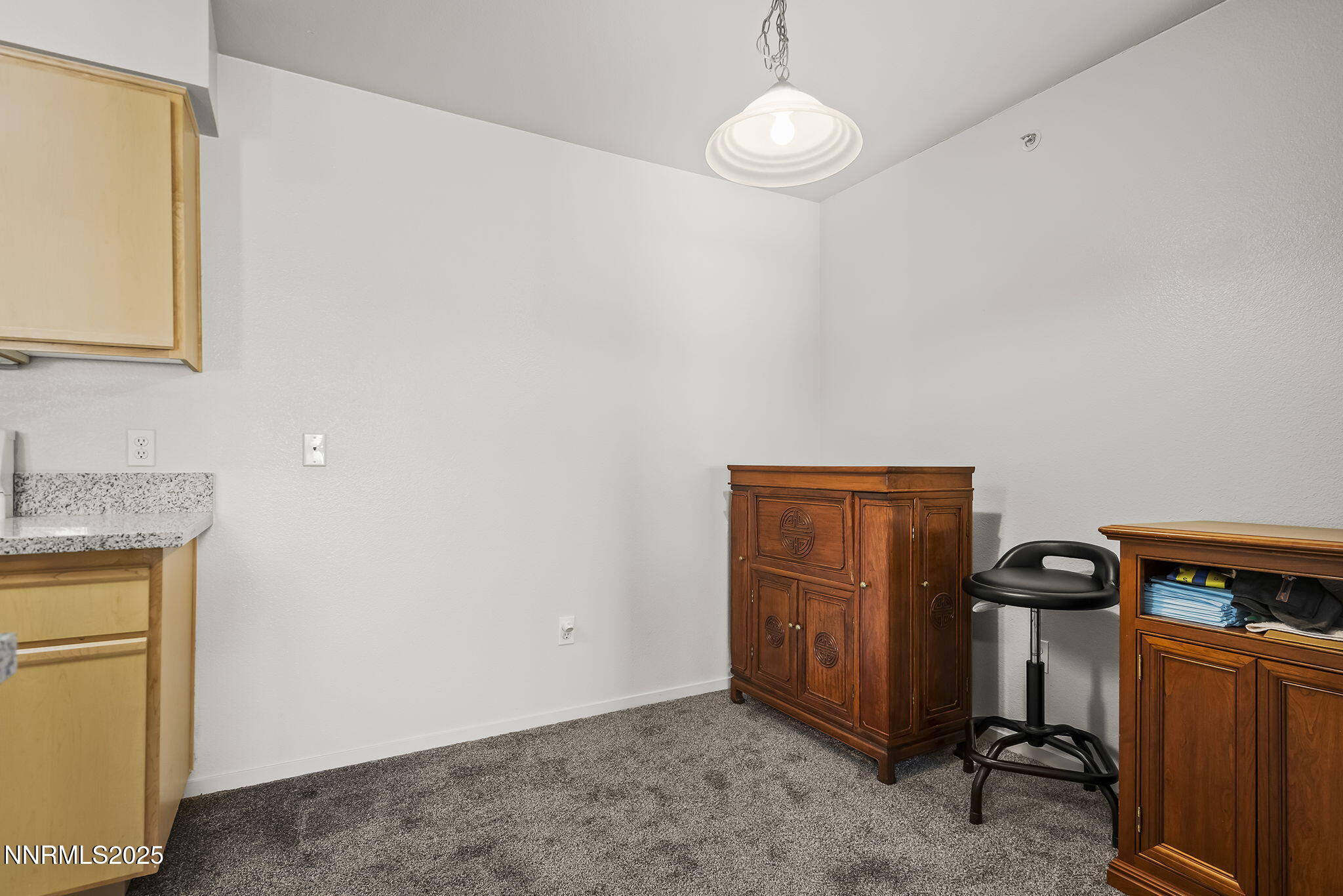6850 Sharlands Avenue, Unit 2128 Reno, NV 89523 - Photo 10 of 39 7-web-or-mls-_DSC0549