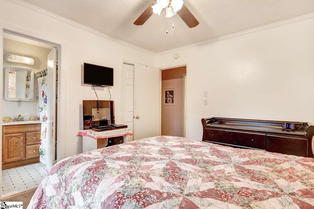 1600 Durham Road Piedmont, SC 29673 - Photo 19 of 36