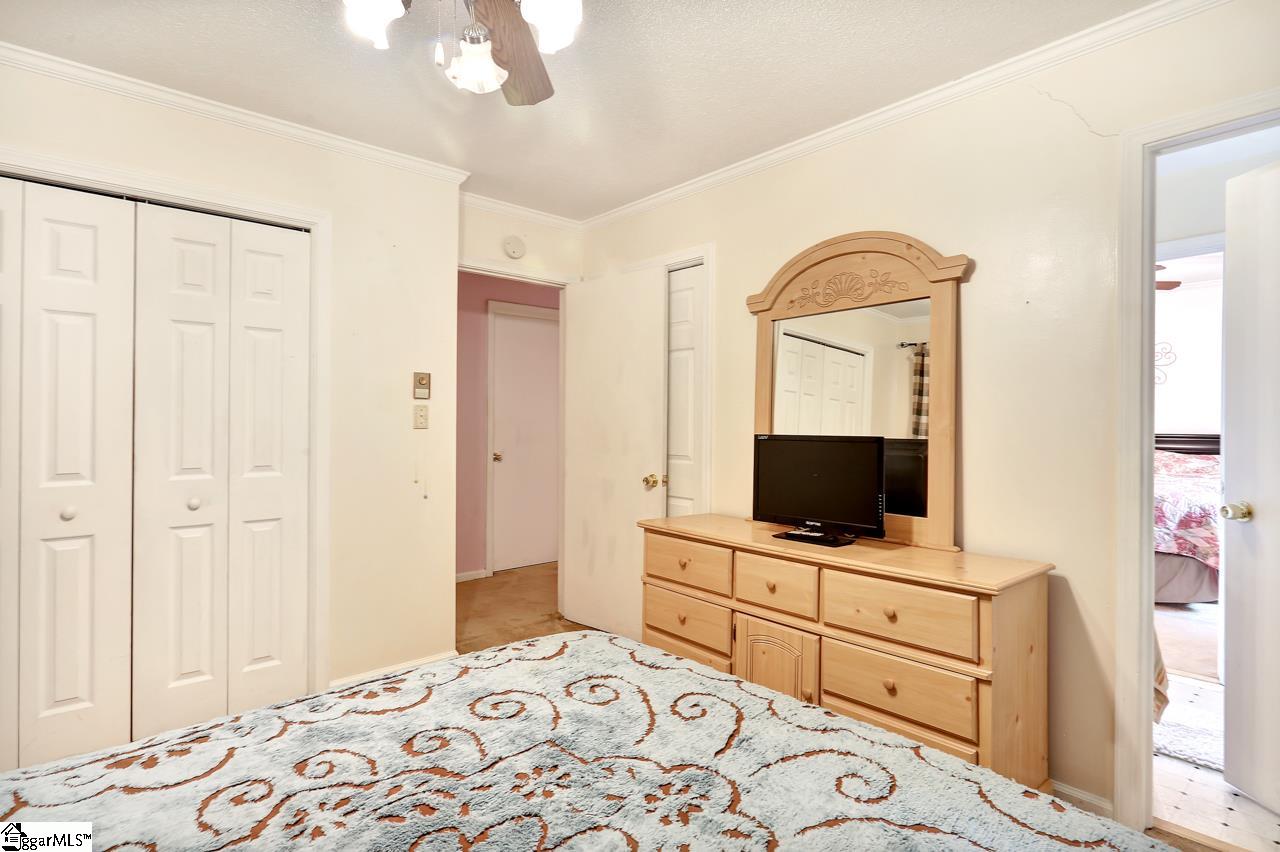 1600 Durham Road Piedmont, SC 29673 - Photo 22 of 36