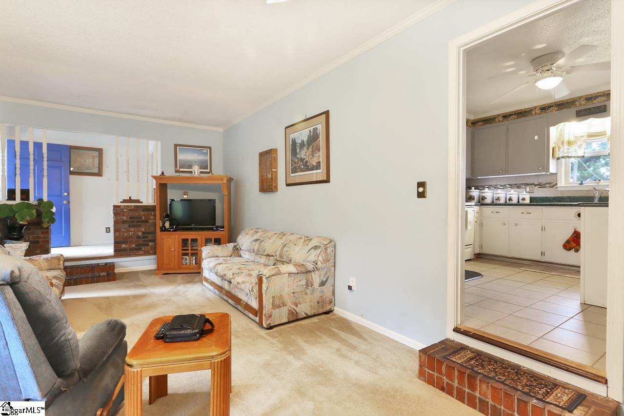 1600 Durham Road Piedmont, SC 29673 - Photo 6 of 36