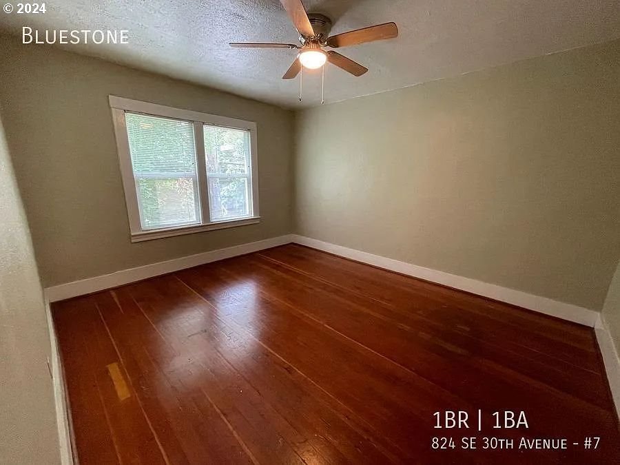 824 Southeast 30th Avenue Portland, OR 97214 - Photo 17 of 48