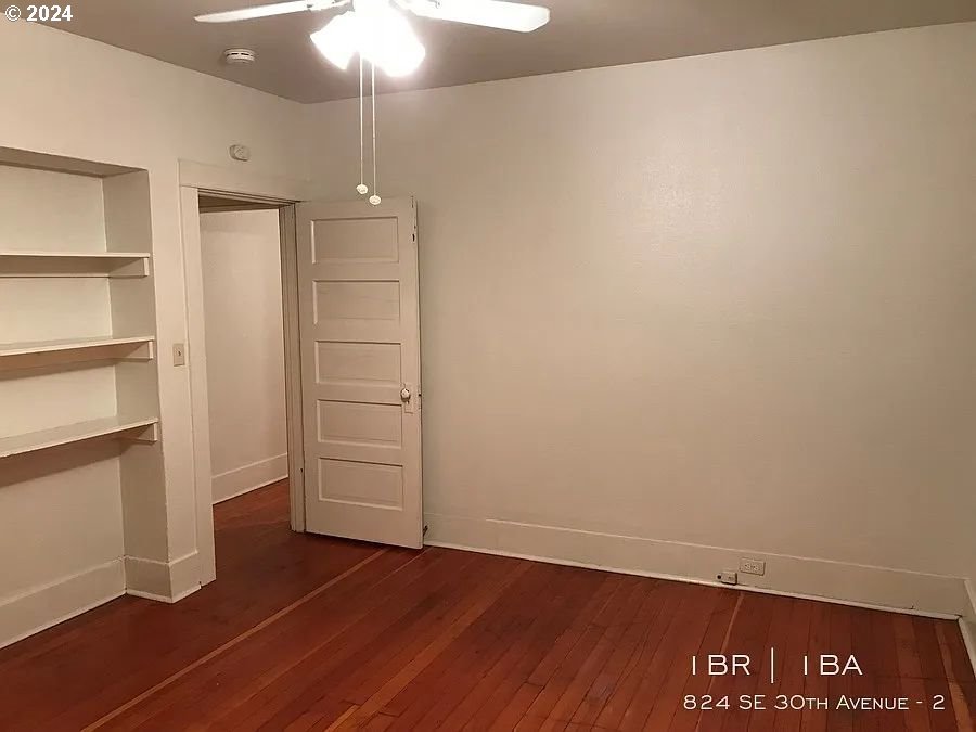 824 Southeast 30th Avenue Portland, OR 97214 - Photo 36 of 48