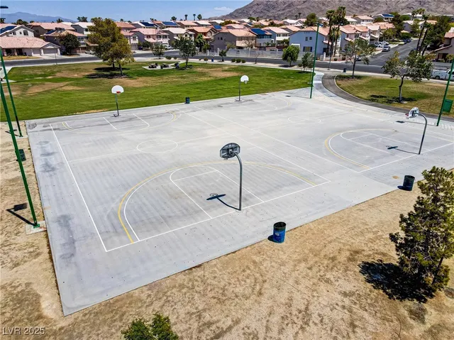 $540,000 | 6384 Cornstalk Circle, Las Vegas, NV 89142