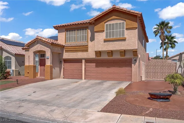 $540,000 | 6384 Cornstalk Circle, Las Vegas, NV 89142