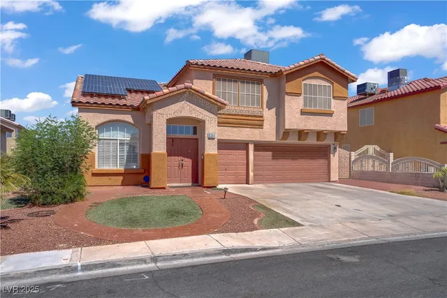 $540,000 | 6384 Cornstalk Circle, Las Vegas, NV 89142