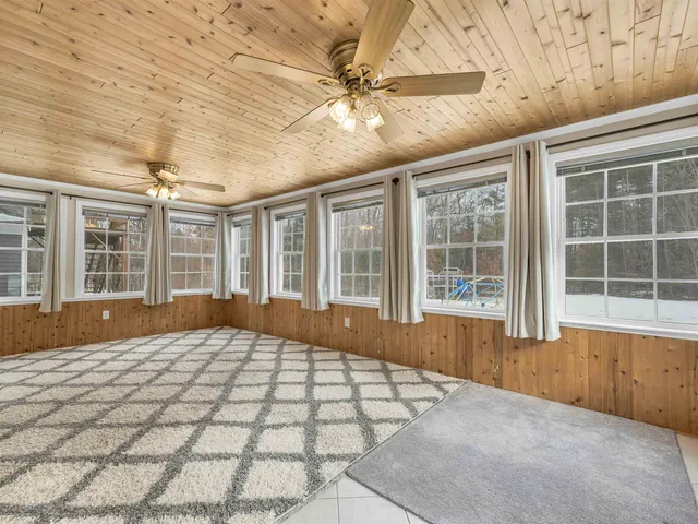 $718,000 | 132 Dustin Tavern Road, Weare, NH 03281