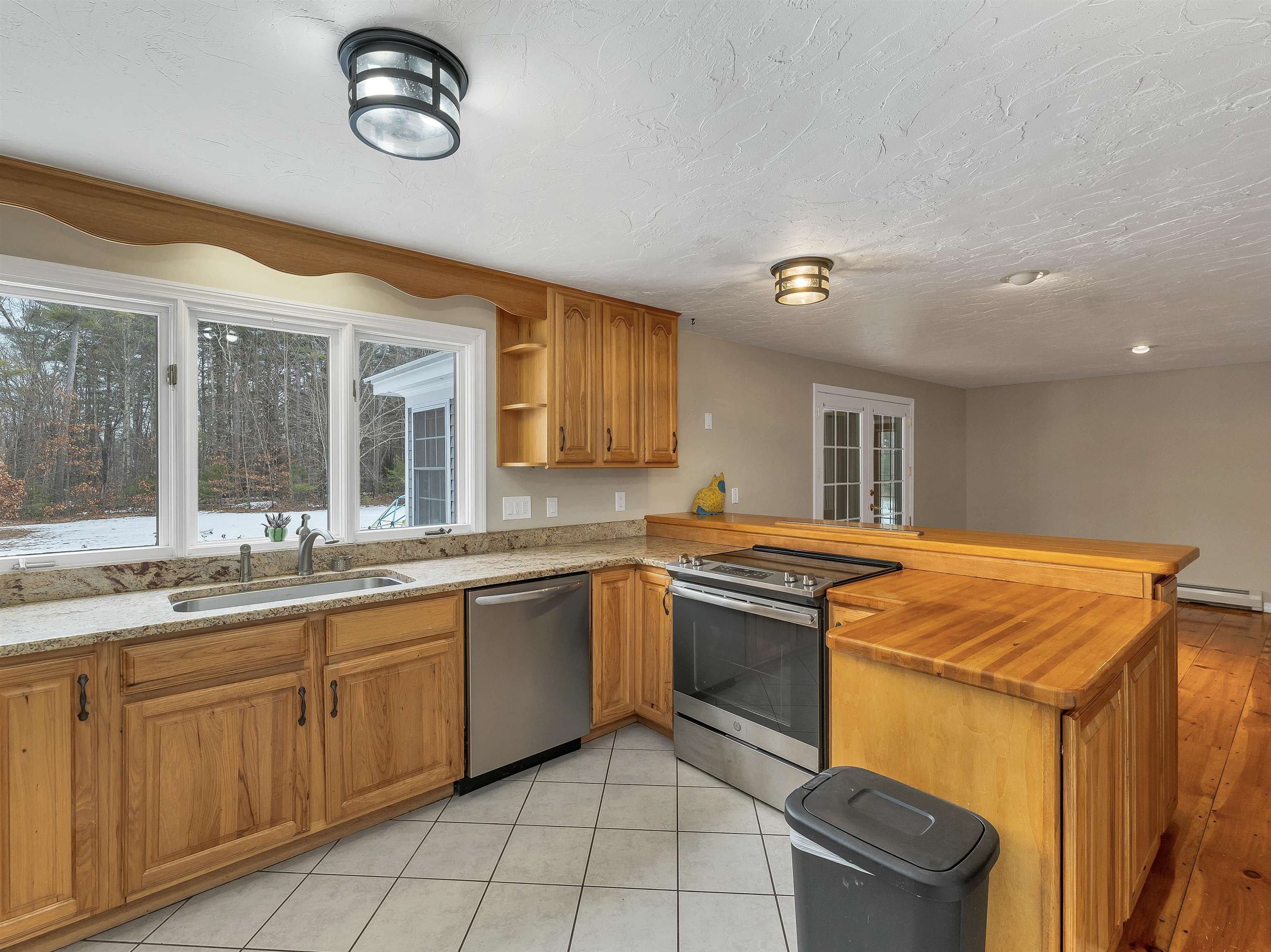132 Dustin Tavern Road Weare, NH 03281 - Photo 8 of 51 Gallery Image 8