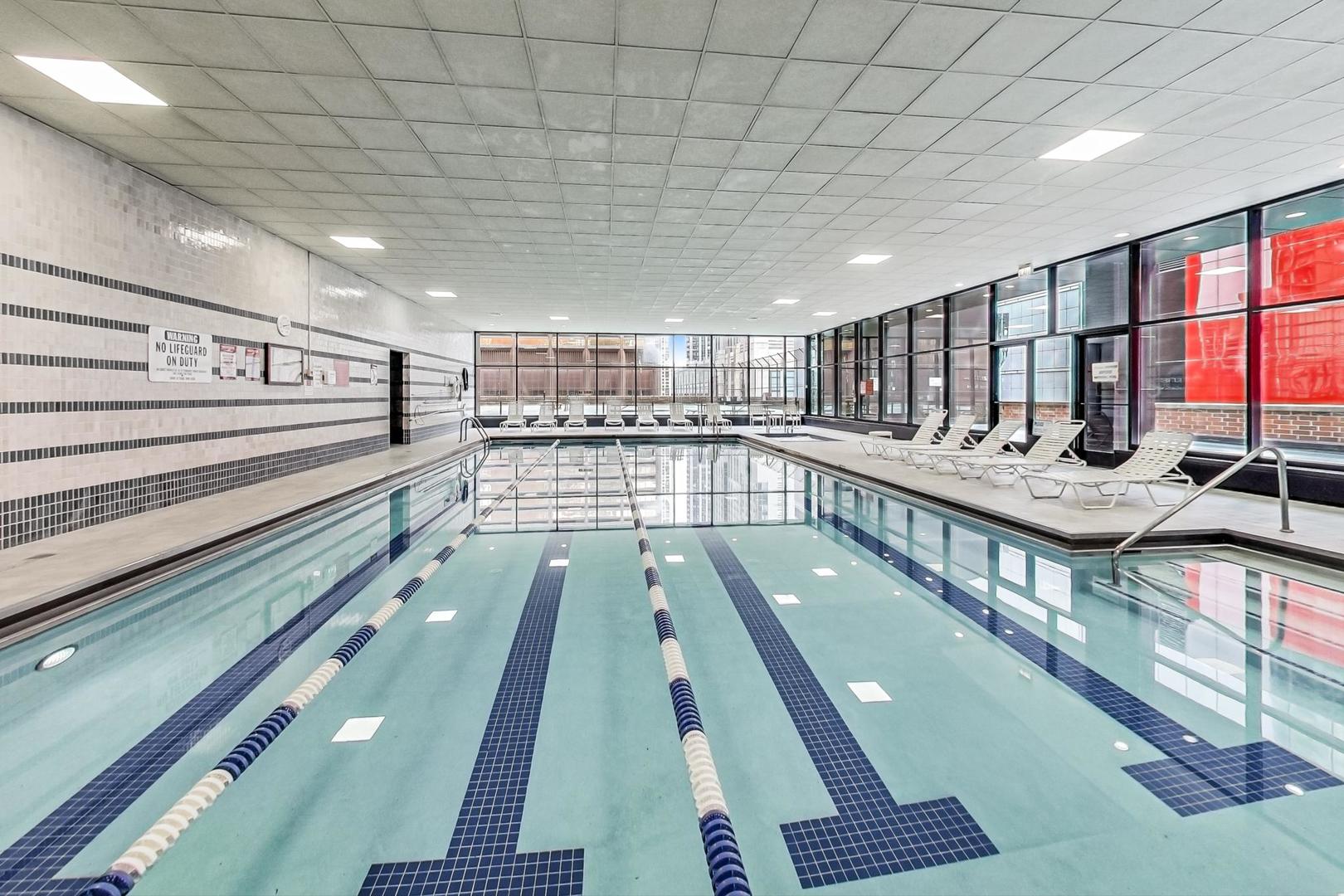 211 East Ohio Street, Unit 2817 Chicago, IL 60611 - Photo 27 of 36