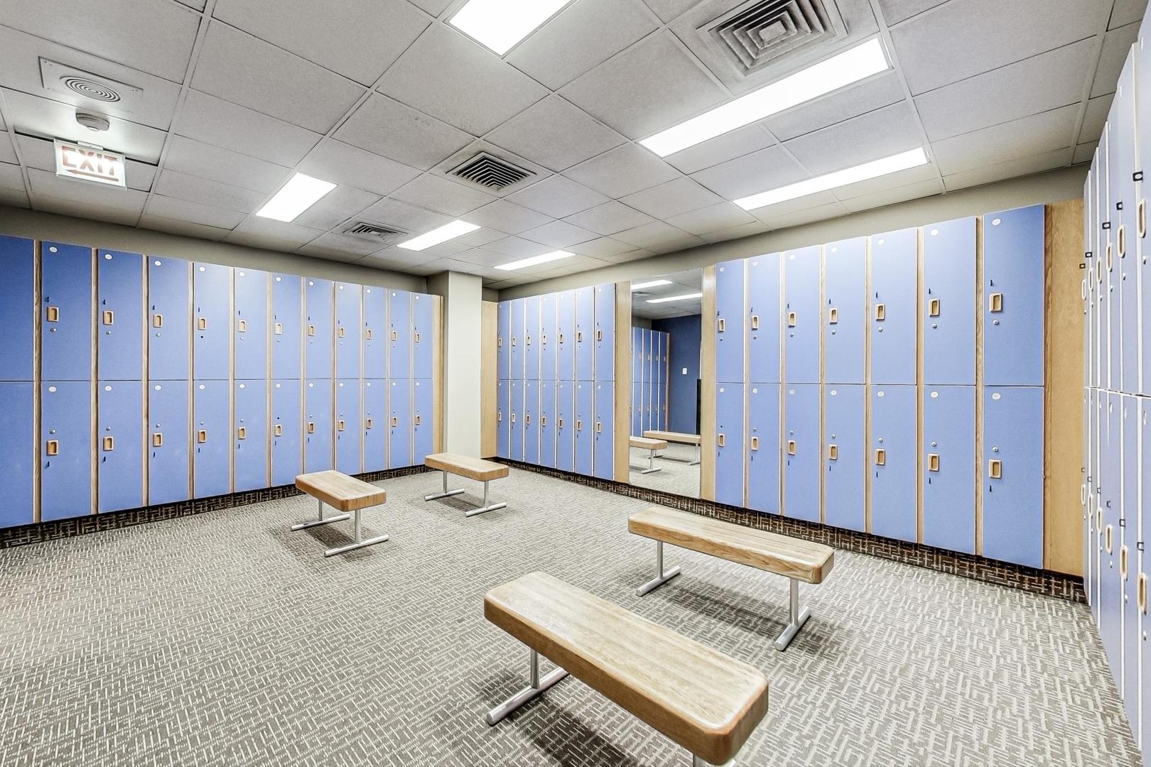 211 East Ohio Street, Unit 2817 Chicago, IL 60611 - Photo 33 of 36