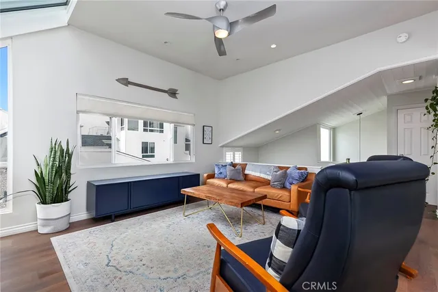 $6,500 | 319 Longden Lane, Solana Beach, CA 92075