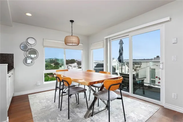 $6,500 | 319 Longden Lane, Solana Beach, CA 92075