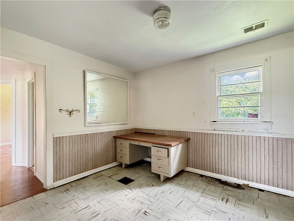 3114 Lakeland Road Decatur, IL 62521 - Photo 14 of 22