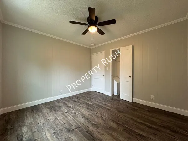 $1,695 | 6618 Shallowford Road, Chattanooga, TN 37421