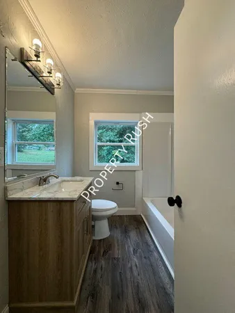 $1,695 | 6618 Shallowford Road, Chattanooga, TN 37421