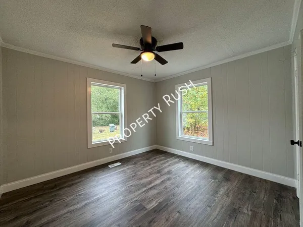 $1,695 | 6618 Shallowford Road, Chattanooga, TN 37421