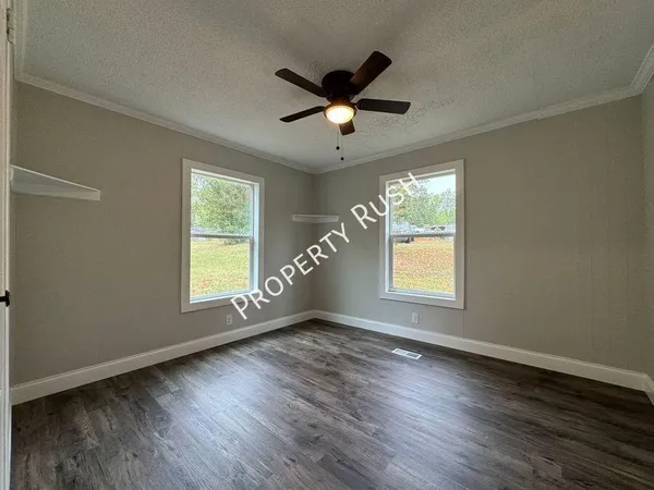 $1,695 | 6618 Shallowford Road, Chattanooga, TN 37421