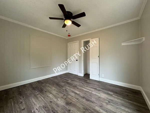 $1,695 | 6618 Shallowford Road, Chattanooga, TN 37421