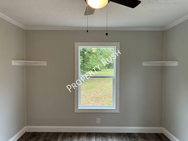$1,695 | 6618 Shallowford Road, Chattanooga, TN 37421