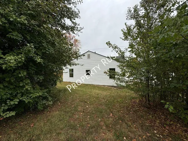 $1,695 | 6618 Shallowford Road, Chattanooga, TN 37421