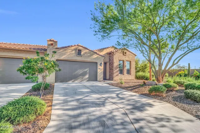 $550,000 | 16961 West Holly Street, Goodyear, AZ 85395