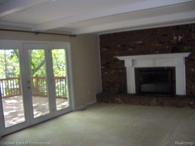 729 Rutgers Road Rochester, MI 48309 - Photo 8 of 21 Family Room open to Deck.JPG