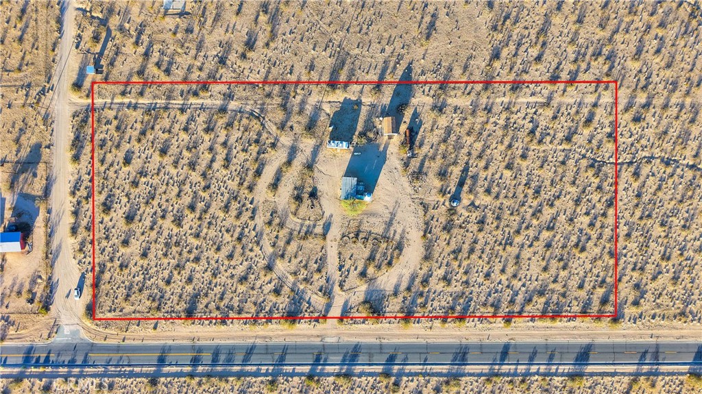 5457 Larrea Road Landers, CA 92285 - Photo 15 of 25 a view of wooden floor