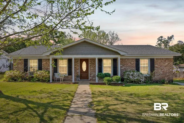 $240,000 | 3400 Sheringham Drive, Mobile, AL 36609