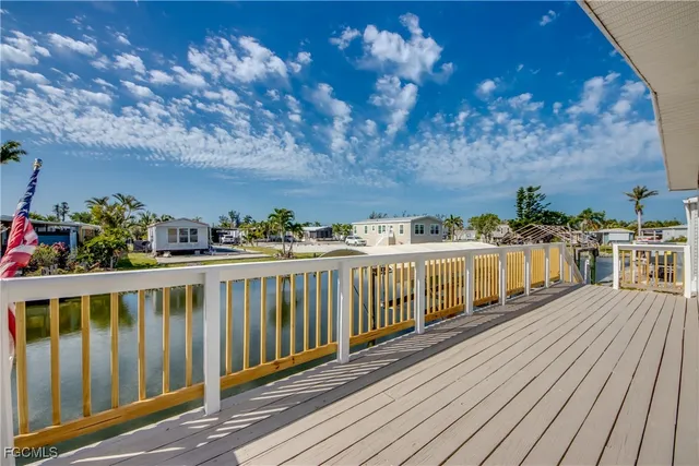 $249,900 | 5020 Gulfgate Lane, St. James City, FL 33956