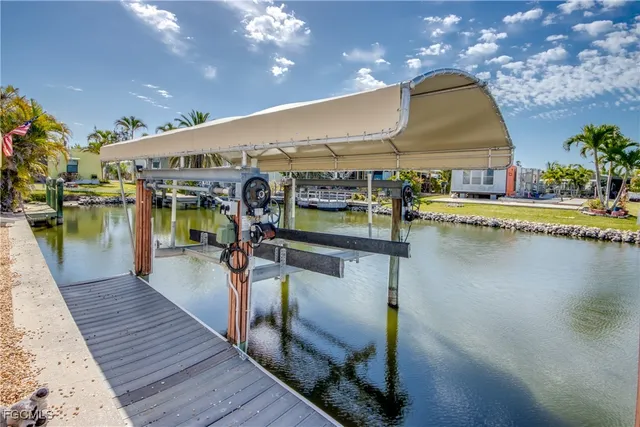 $249,900 | 5020 Gulfgate Lane, St. James City, FL 33956