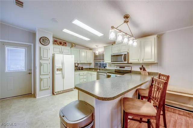 $249,900 | 5020 Gulfgate Lane, St. James City, FL 33956