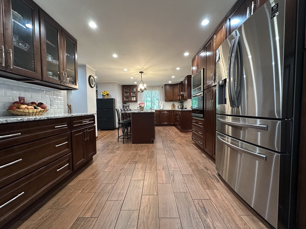 170 Timberidge Drive Russell, MA 01071 - Photo 8 of 31