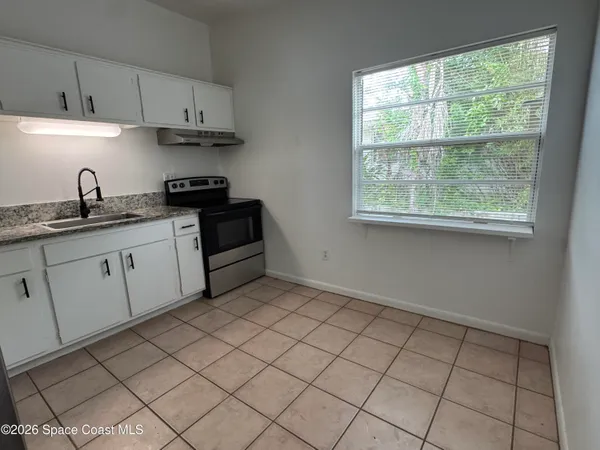 $1,895 | 39 Cedar Avenue, Unit 39, Cocoa Beach, FL 32931